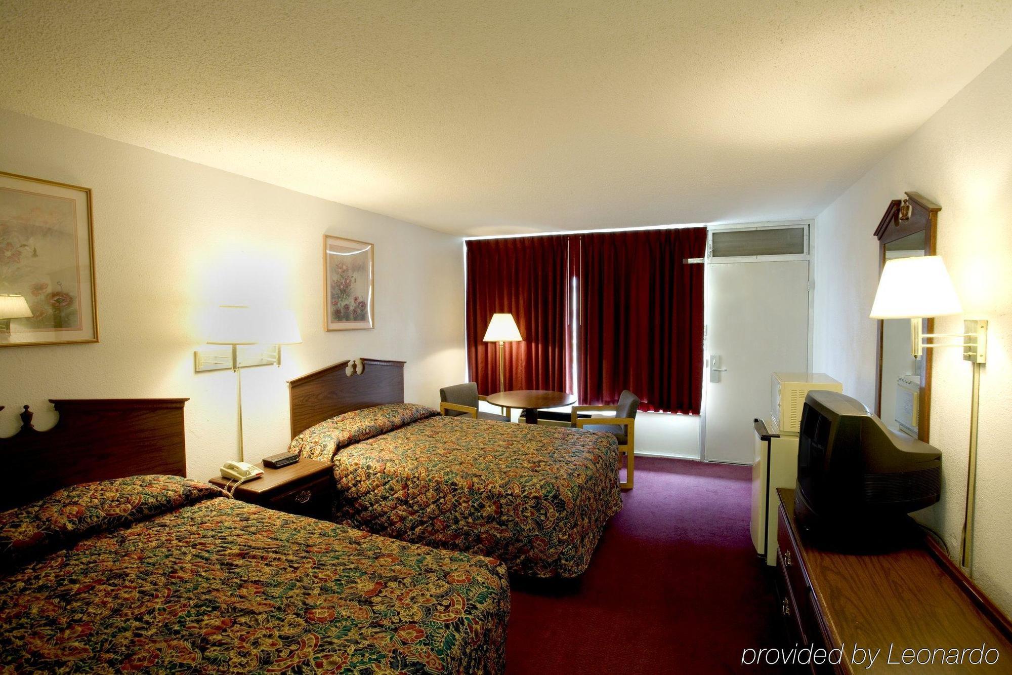 Americas Best Value Inn Mount Vernon Quarto foto