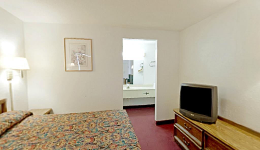 Americas Best Value Inn Mount Vernon Quarto foto