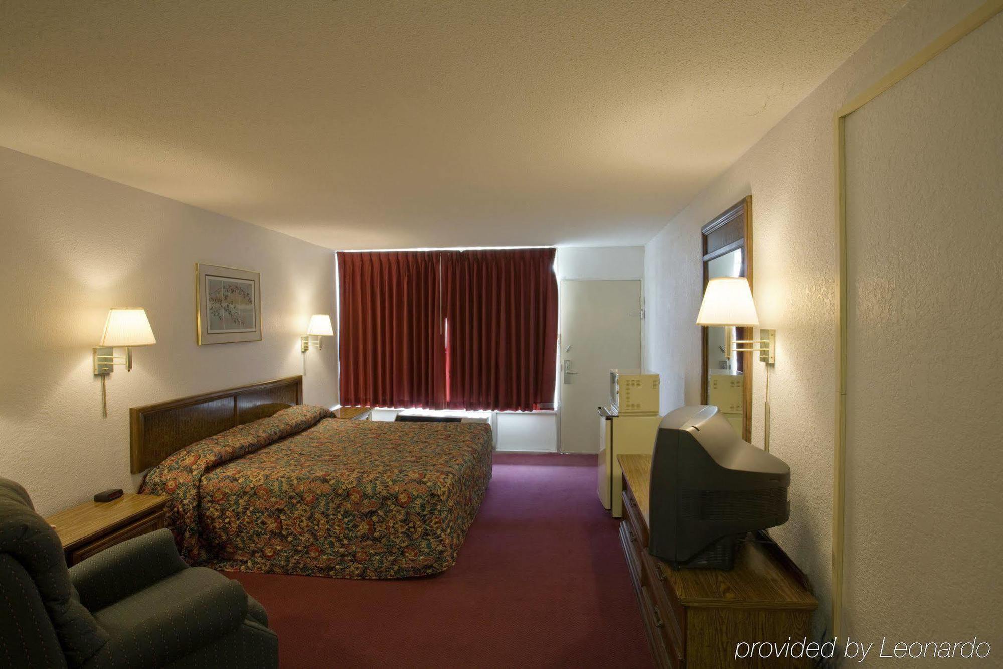 Americas Best Value Inn Mount Vernon Quarto foto